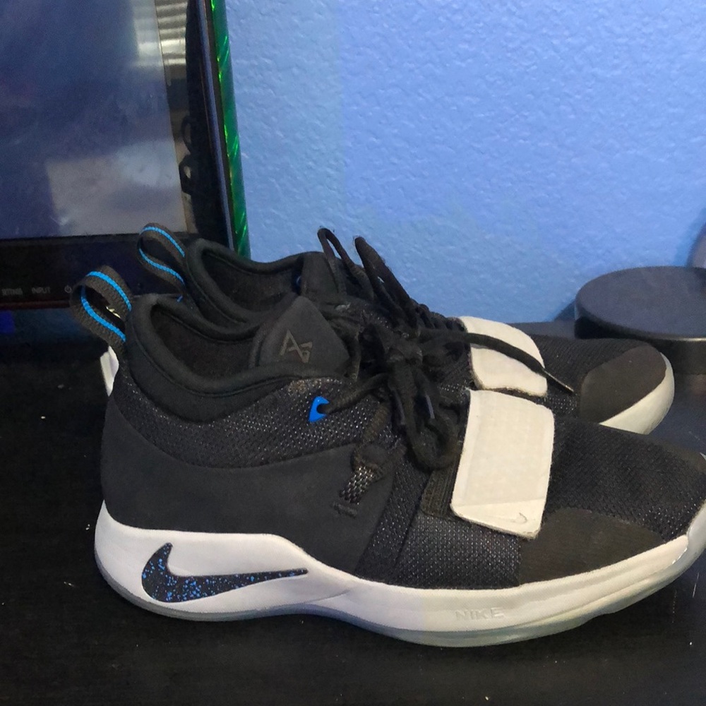 Pg1